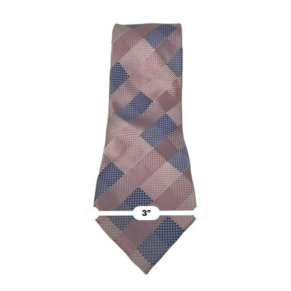 Michael Kors Tie. Shelf Pull Never Worn. A Few Stitches Loose On Back, Pictured - Picture 4 of 7